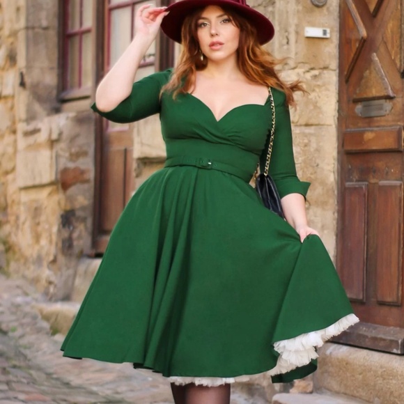 Vintage Diva Dresses & Skirts - NWOT Vintage Diva Joyceleen Swing Dress in Green